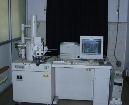 Scanning Electron Microscope (SEM) alongwith Energy Dispersive Spectroscopy (EDS)